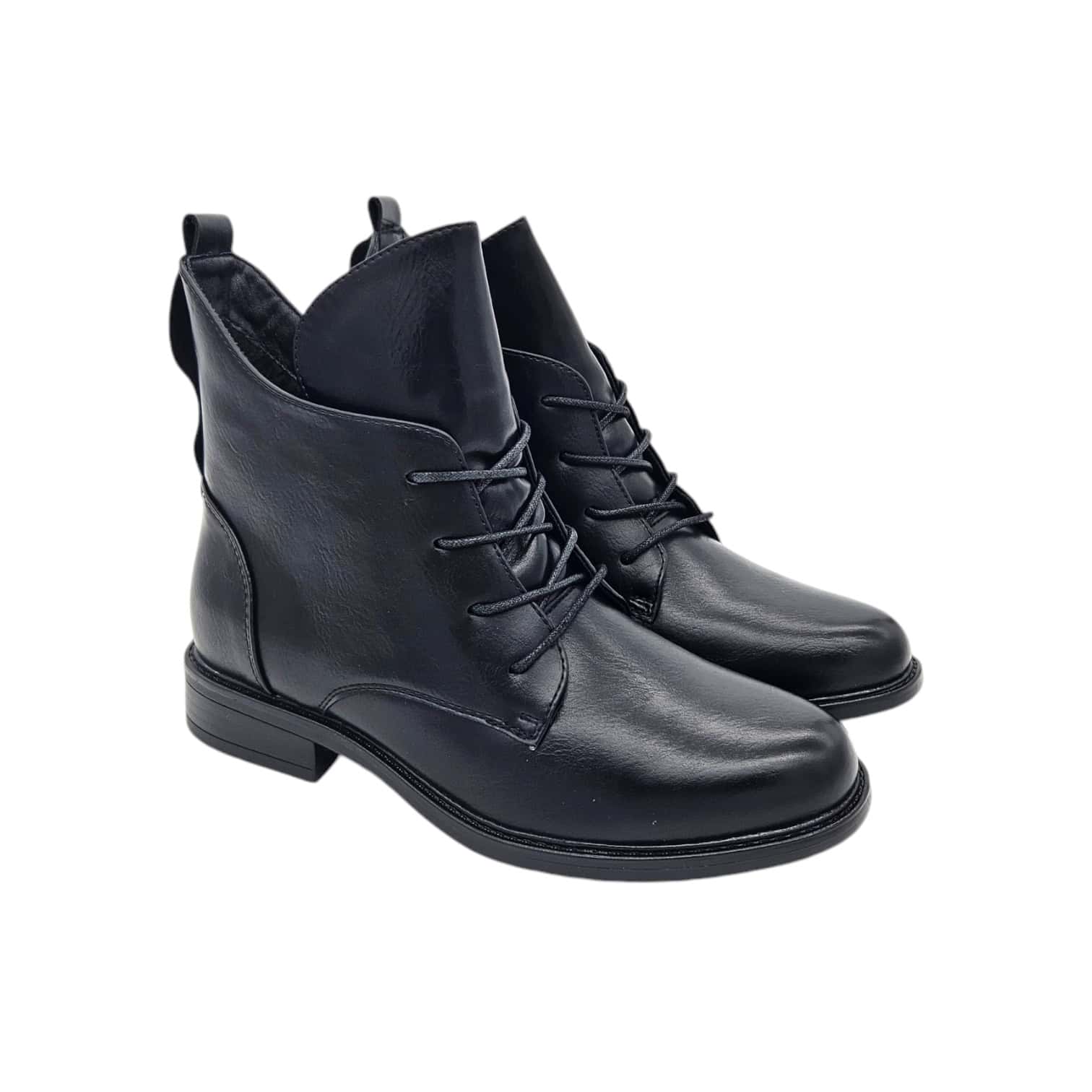 YCC-135 fekete bokacipő