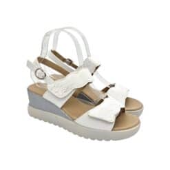 YEHJ-354 fehér szandál