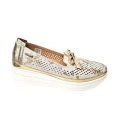 Alternative view of Betty Slipon 24-10-10/kok/0691 arany