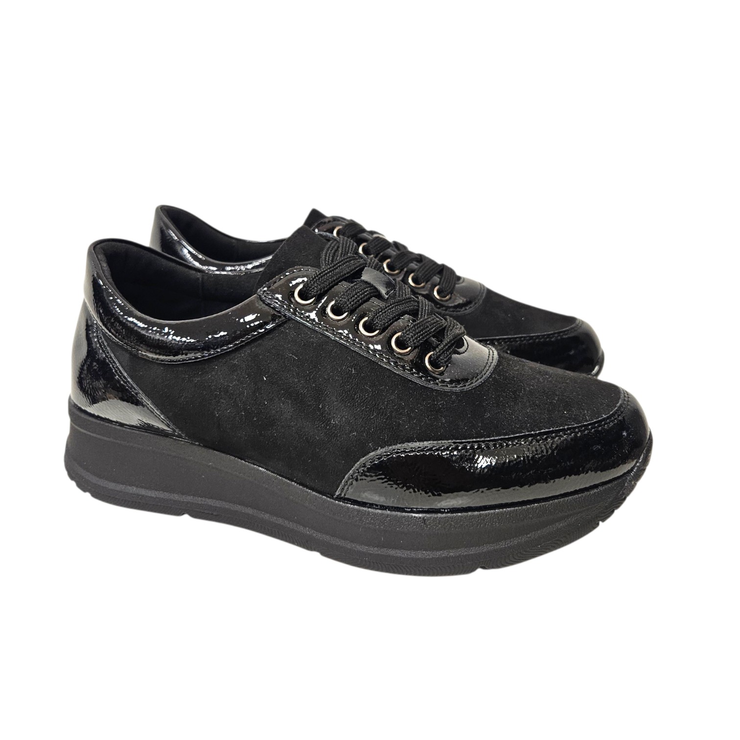 YEHJ-680 Sneaker fekete lakk