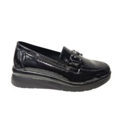 YEHJ-671 Slipon fekete lakk